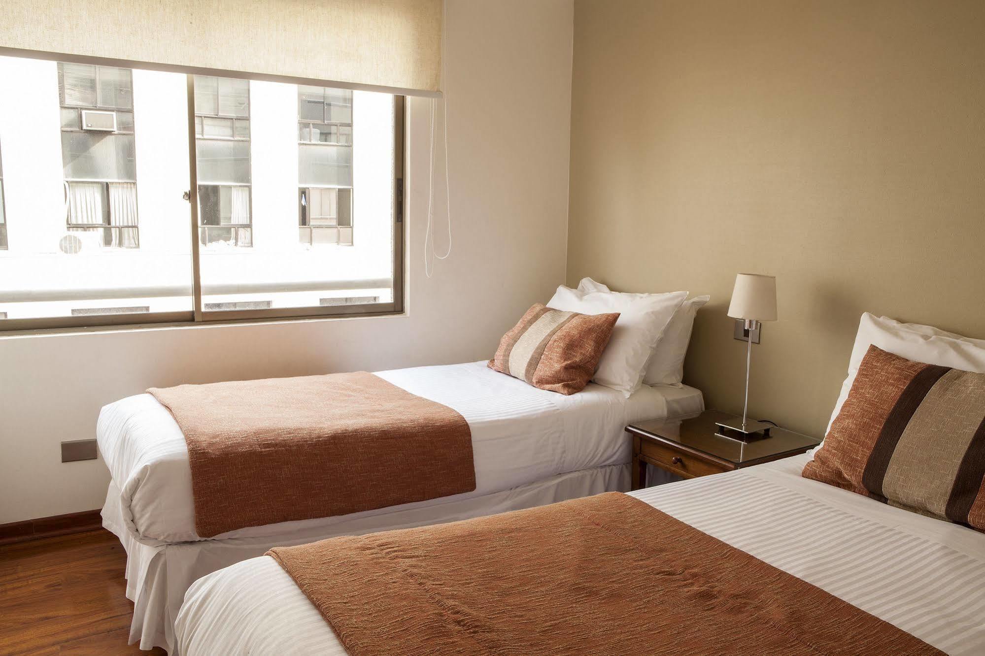 Time Suite - Comfort Apartments Santiago Kültér fotó